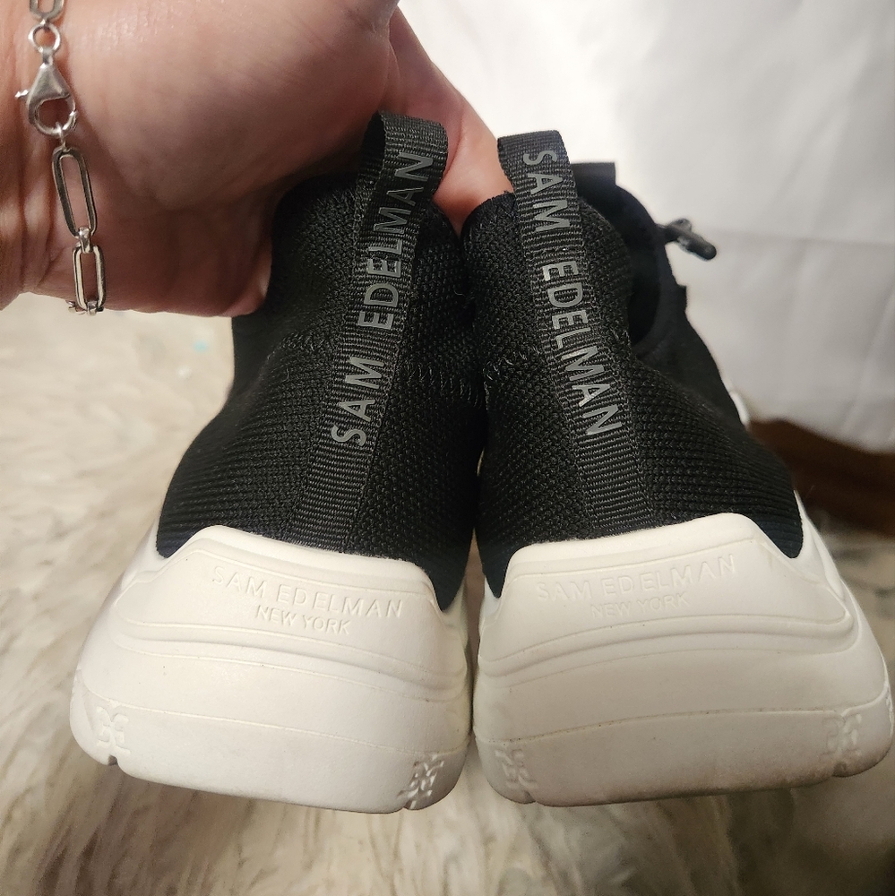 Sam Edelman/ Black & White Sneakers - Picture 4 of 6